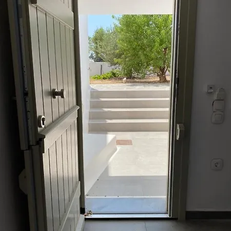 Chrisantakis Appartments * Drios