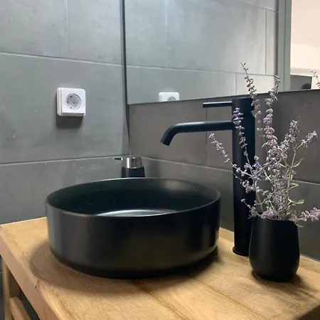 Chrisantakis Appartments 아파트