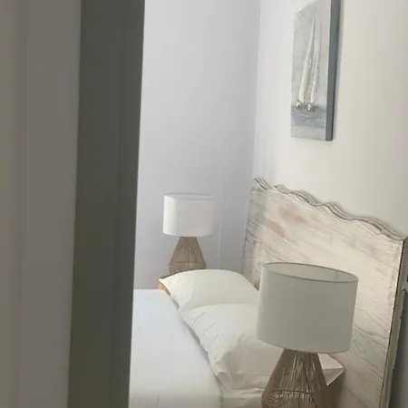 Chrisantakis Appartments 아파트